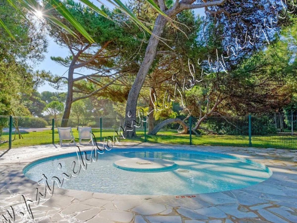 Ferienwohnung Magnifique Parc De La Presqu'Ile Avec Piscine Et Plage Face A Porquerolles ! Hyères Exterior foto