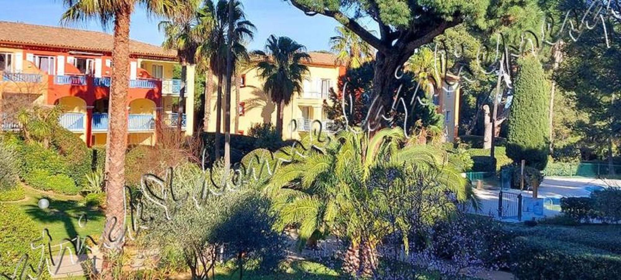 Ferienwohnung Magnifique Parc De La Presqu'Ile Avec Piscine Et Plage Face A Porquerolles ! Hyères Exterior foto