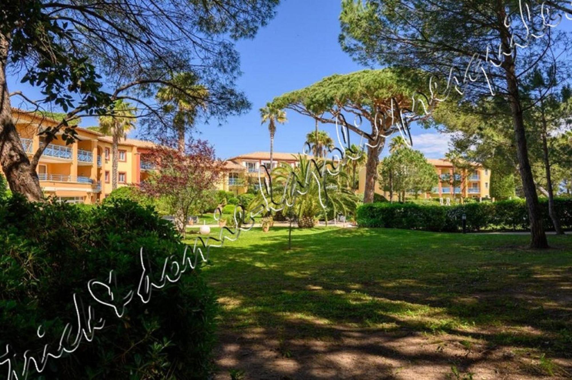 Ferienwohnung Magnifique Parc De La Presqu'Ile Avec Piscine Et Plage Face A Porquerolles ! Hyères Exterior foto