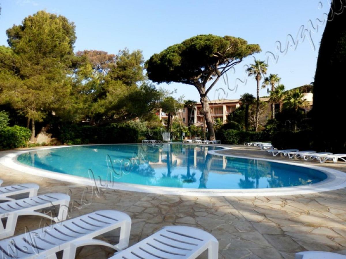 Ferienwohnung Magnifique Parc De La Presqu'Ile Avec Piscine Et Plage Face A Porquerolles ! Hyères Exterior foto