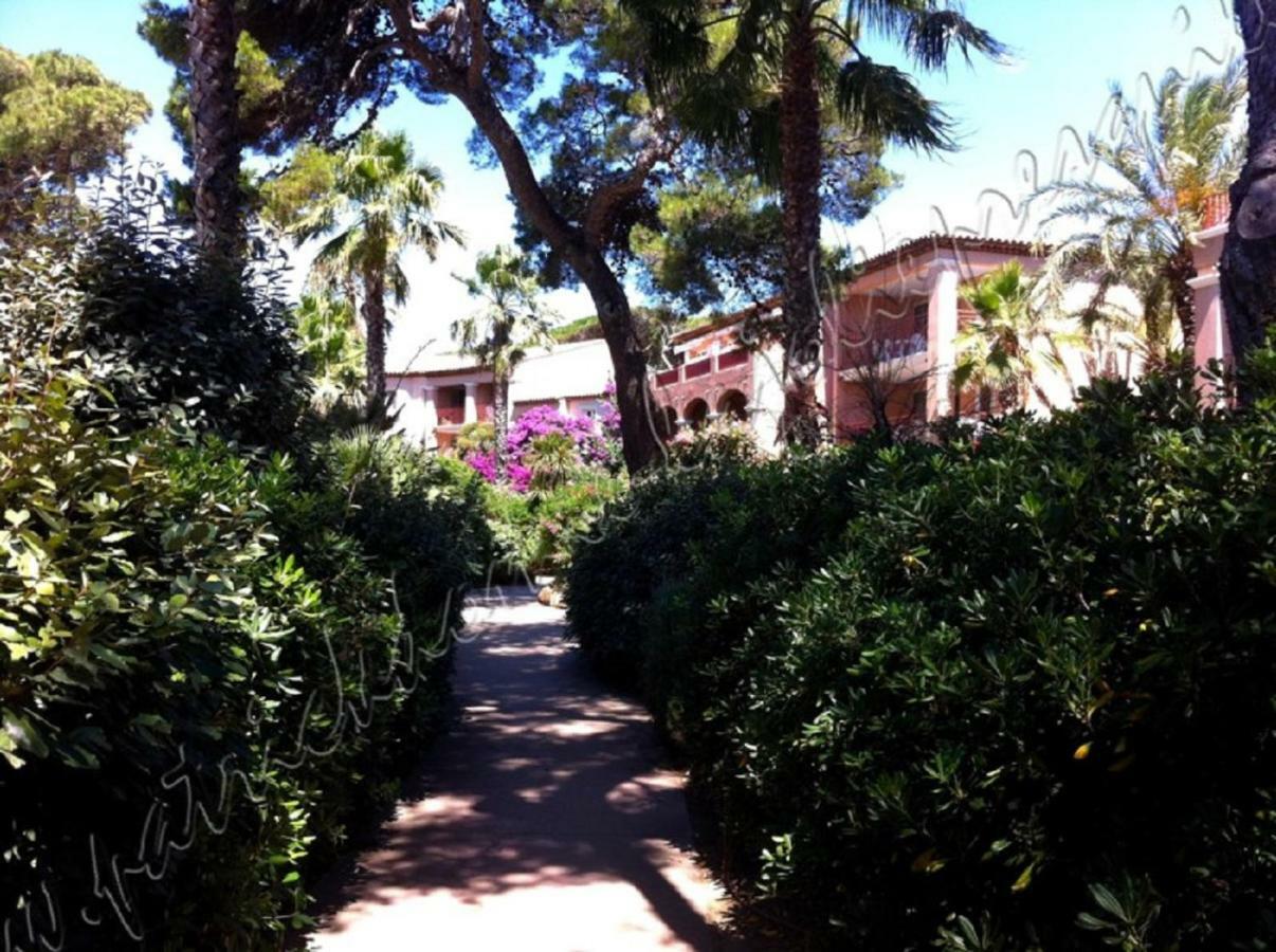 Ferienwohnung Magnifique Parc De La Presqu'Ile Avec Piscine Et Plage Face A Porquerolles ! Hyères Exterior foto