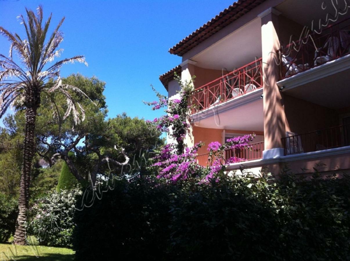 Ferienwohnung Magnifique Parc De La Presqu'Ile Avec Piscine Et Plage Face A Porquerolles ! Hyères Exterior foto