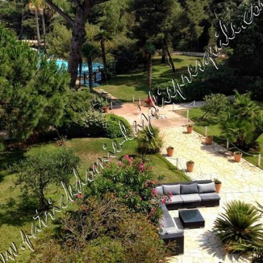 Ferienwohnung Magnifique Parc De La Presqu'Ile Avec Piscine Et Plage Face A Porquerolles ! Hyères Exterior foto